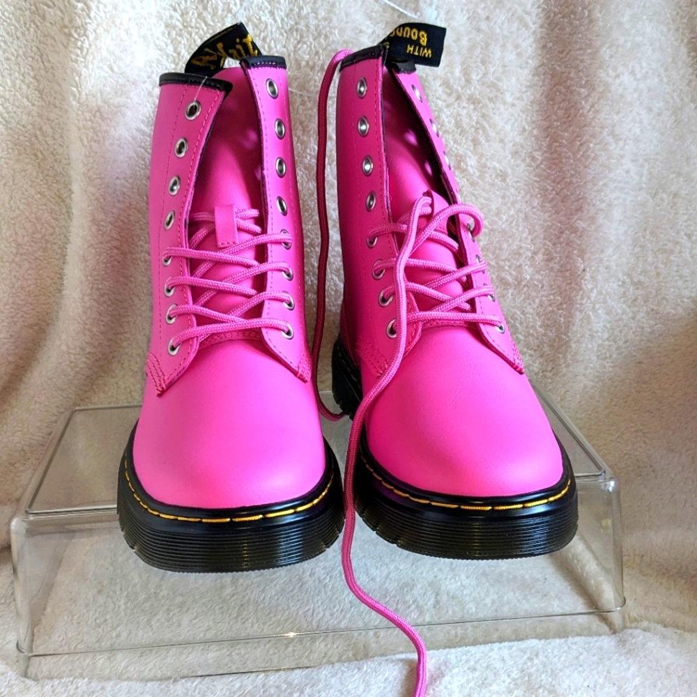 NWOT or Box Women's DR. MARTENS 1460 Pink Air Walk Boots size 7
